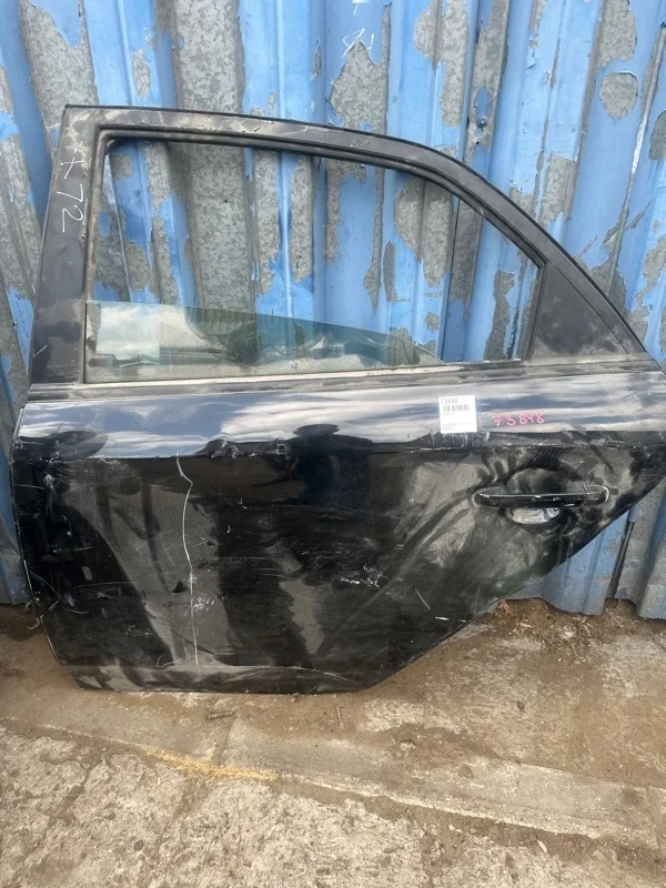 Дверь Hyundai IX35 2013-2015 LM