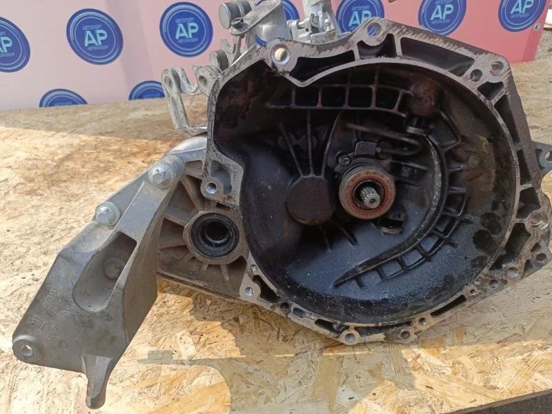 МКПП Opel Astra H 2004-2015 90400209 Z18XE