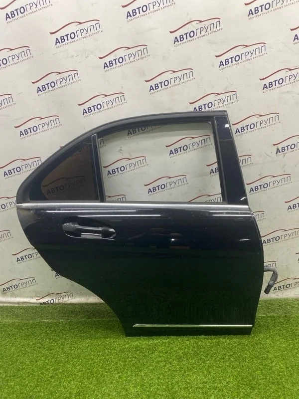 Дверь MB C250 2012 W204 Рест