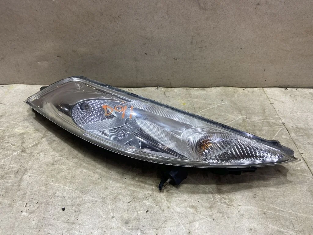 Габарит правый Nissan Juke F15 261201KL0A