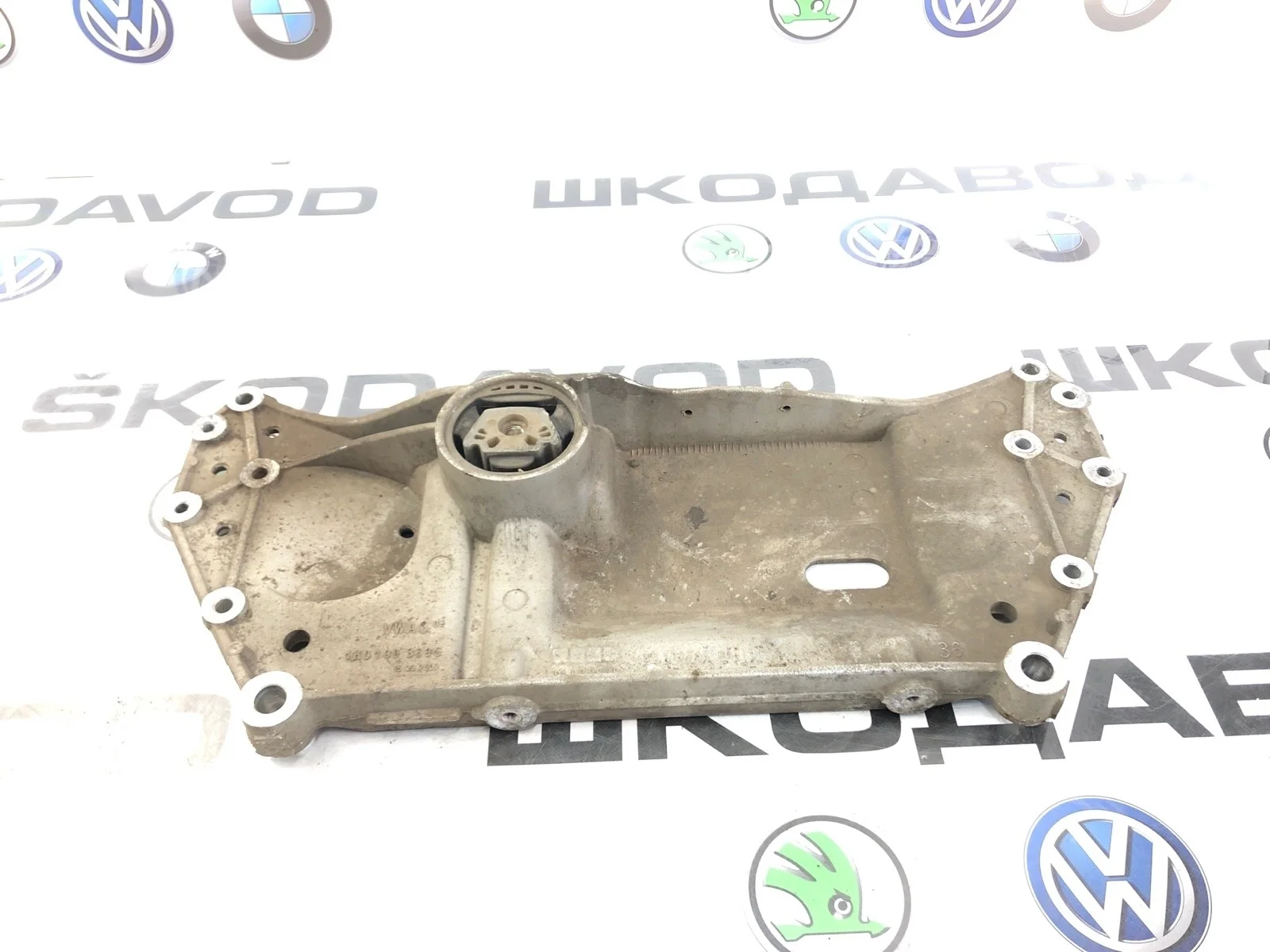 Подрамник Skoda Octavia 2010 1K0199369G A5 (1Z) 1.4 CAXA, передний