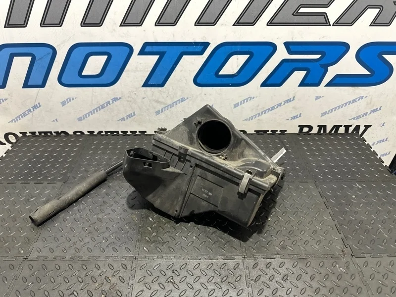 Корпус воздушного фильтра Bmw 13718512599 E92 N47D20A