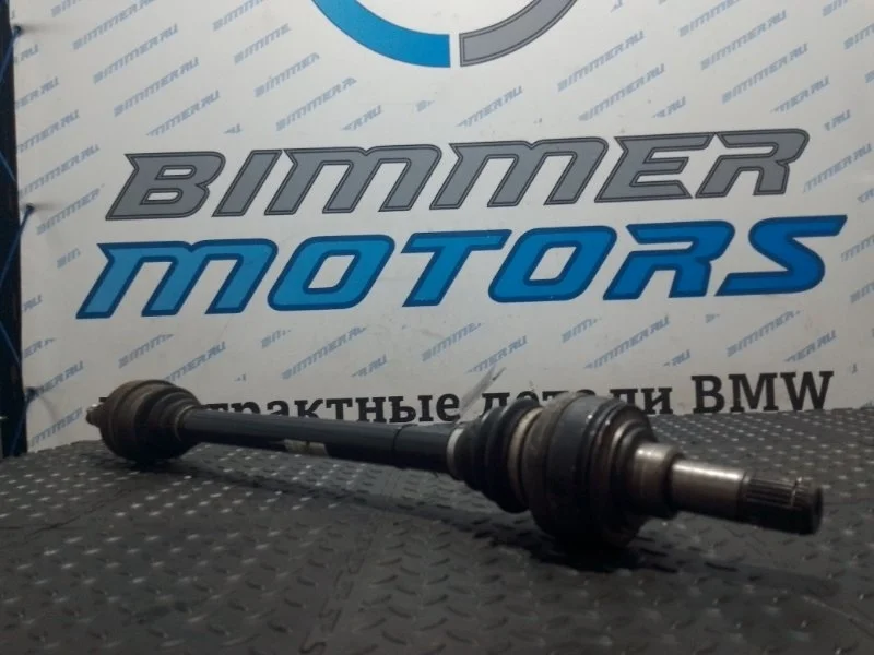 Привод Bmw X5 33208609838 E70 M57D30, задний