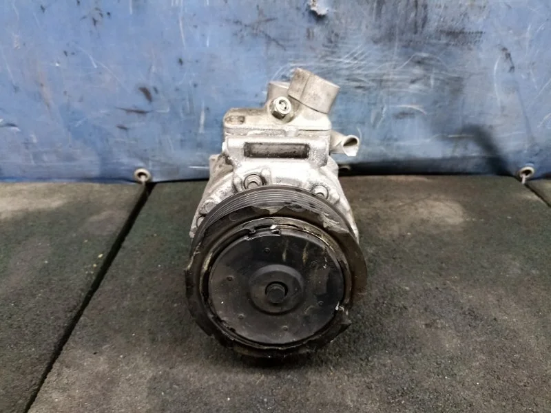 Компрессор кондиционера Volkswagen Golf 6 2012 1K0820859E 1.4 CAXA