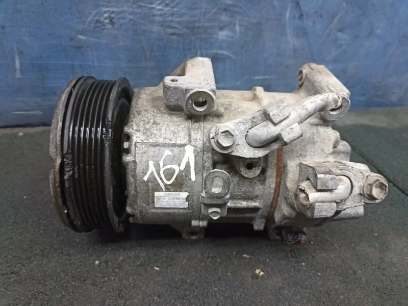 Компрессор кондиционера Toyota Corolla 2006 8831002460 E120 1.4 4ZZ
