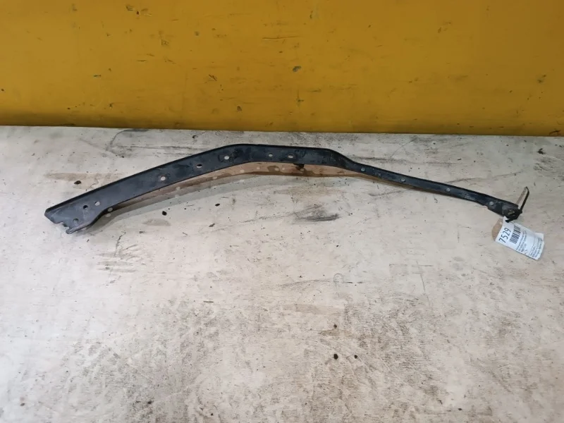 Кронштейн бампера MITSUBISHI Outlander 1 2003-2007