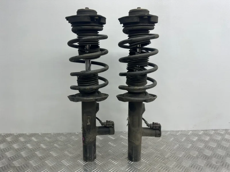 Стойки комплект Volkswagen Passat CC 358