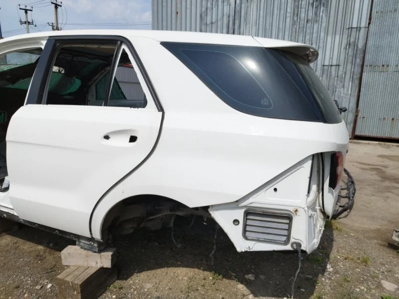 Крыло заднее левое Mercedes-Benz M-Class W166 2011-2015 2014 A1666305301 3.0 249 Л/С OM642.826 ДИЗЕЛЬ