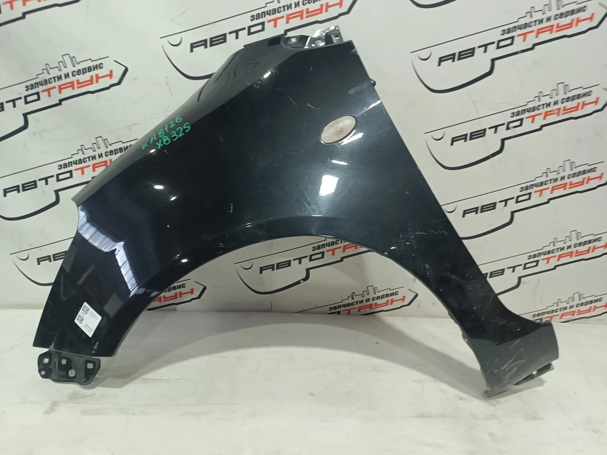 КРЫЛО SUZUKI RITZ SPLASH XB32S 5771051K00 ПЕРЕДНЕЕ ЛЕВОЕ черный, ZCEB KA8126