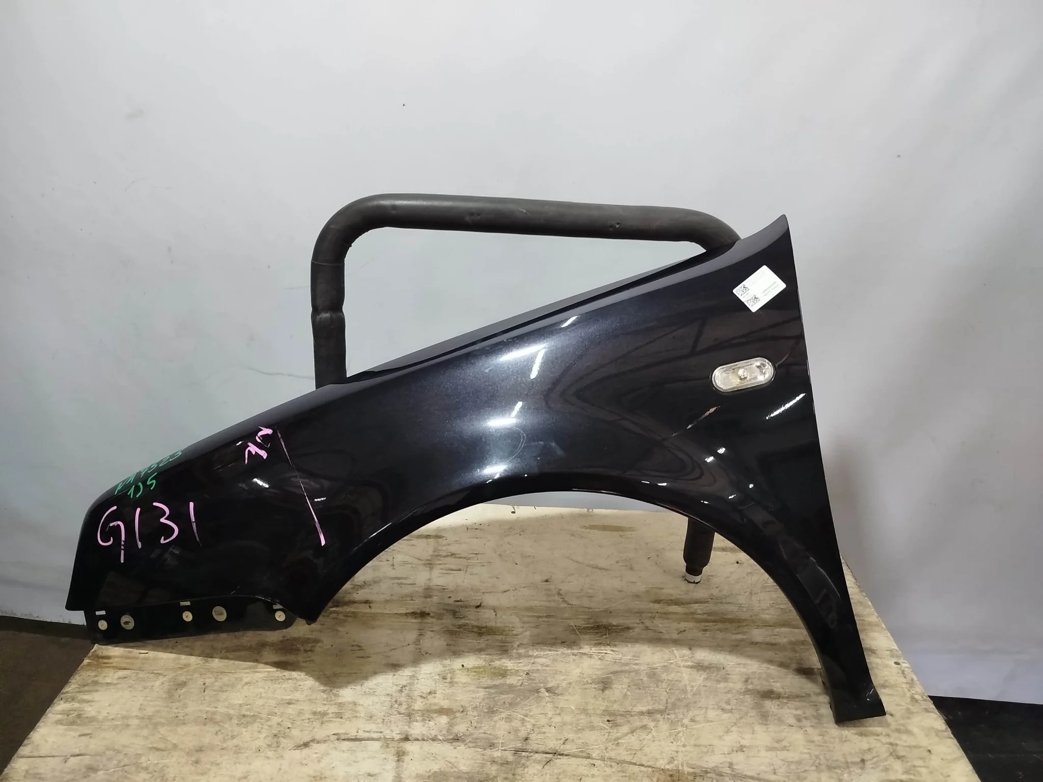 КРЫЛО VOLKSWAGEN GOLF 1E7 1J1 1J5 9B1 MK4 1J0821021 ПЕРЕДНЕЕ ЛЕВОЕ черный, LC9Z NA7525