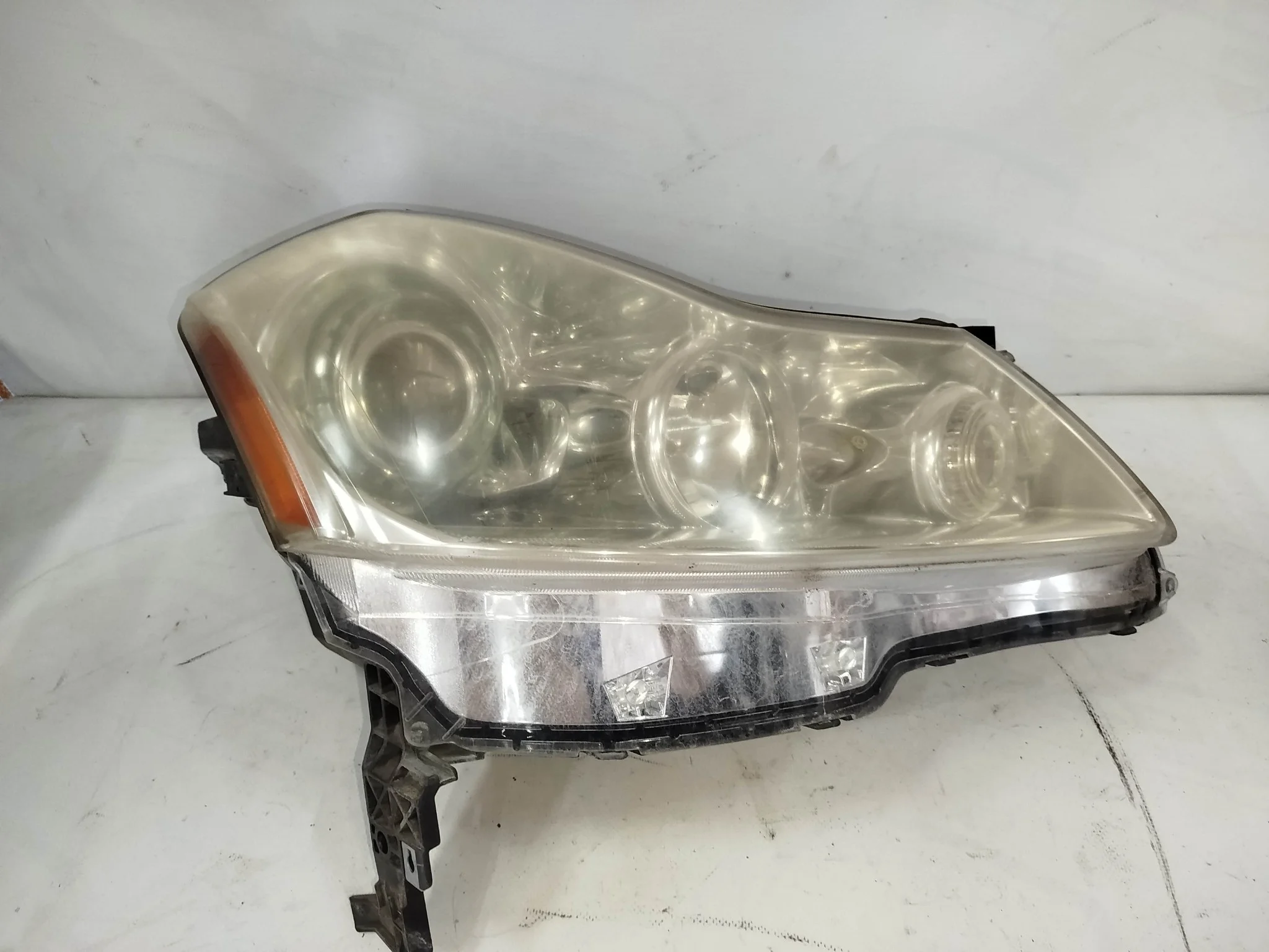 ФАРА NISSAN INFINITI FUGA M35 M45 GY50 PNY50 PY50 Y50 4770 CHROME XENON AFS GT КОРРЕКТОР ФАР ПРАВАЯ 26010EG625 NA7477
