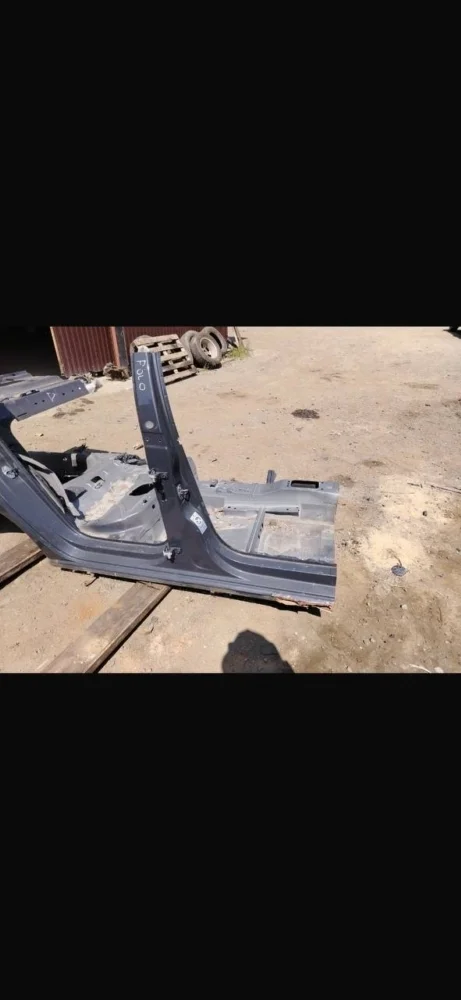 Порог кузова Volkswagen Polo 2011 5
