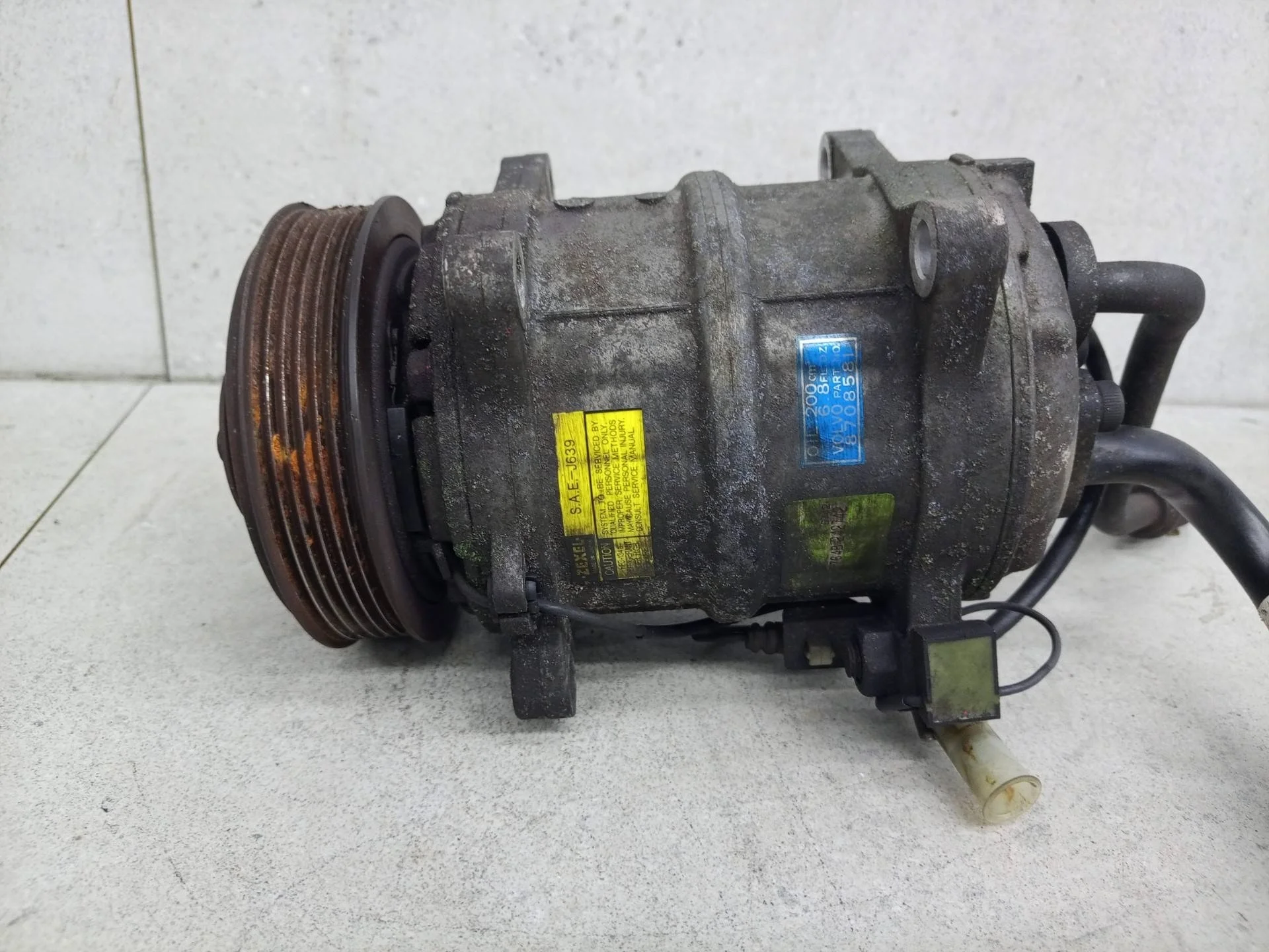 Компрессор кондиционера Volvo S40 2 2007 8708581