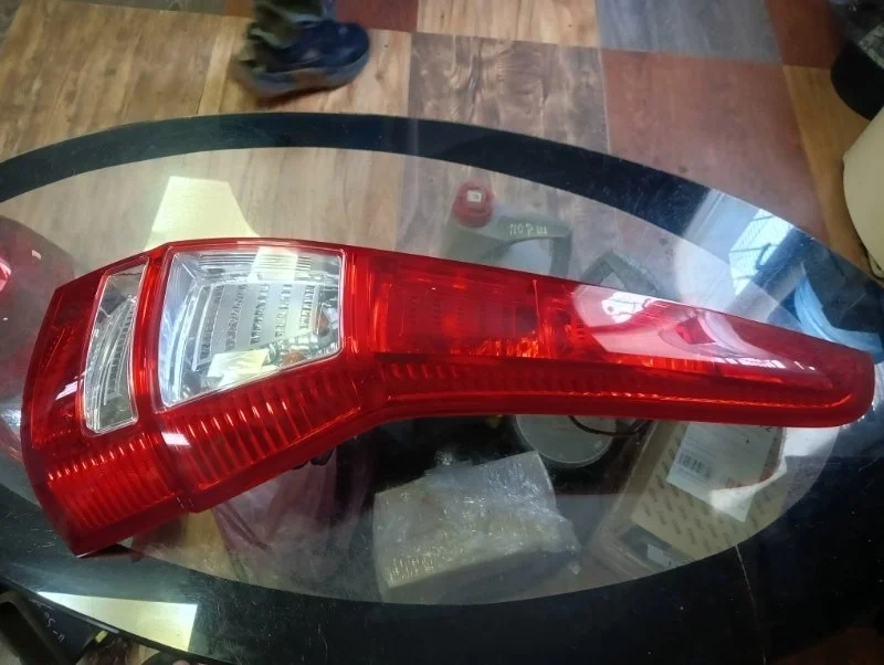 Фонарь Honda CR-V 3 2007-2012