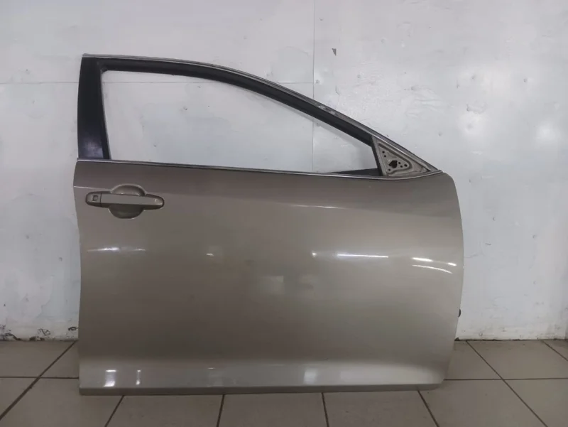 Дверь передняя правая Toyota Camry XV50/XV55 2ARFE