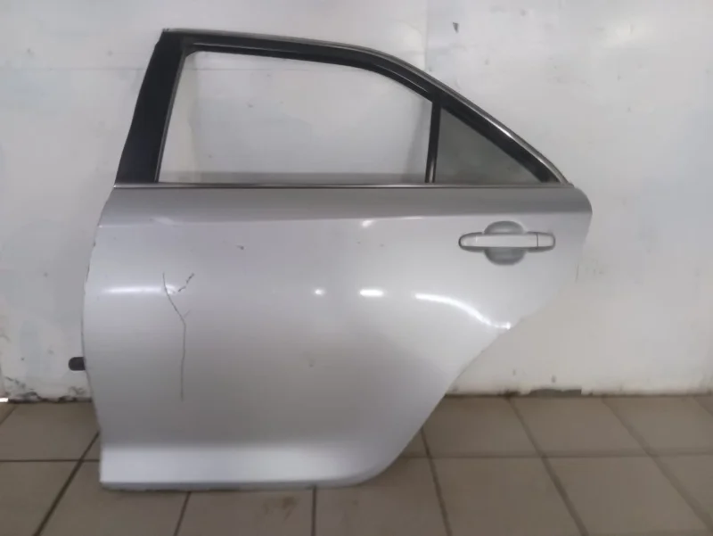 Дверь задняя левая Toyota Camry XV50/XV55 2ARFE