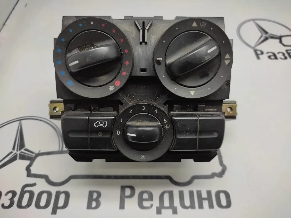 Панель управления климатом Mercedes-Benz