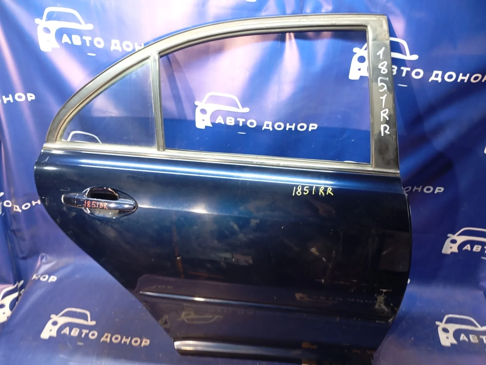 дверь TOYOTA AVENSIS AZT251 -