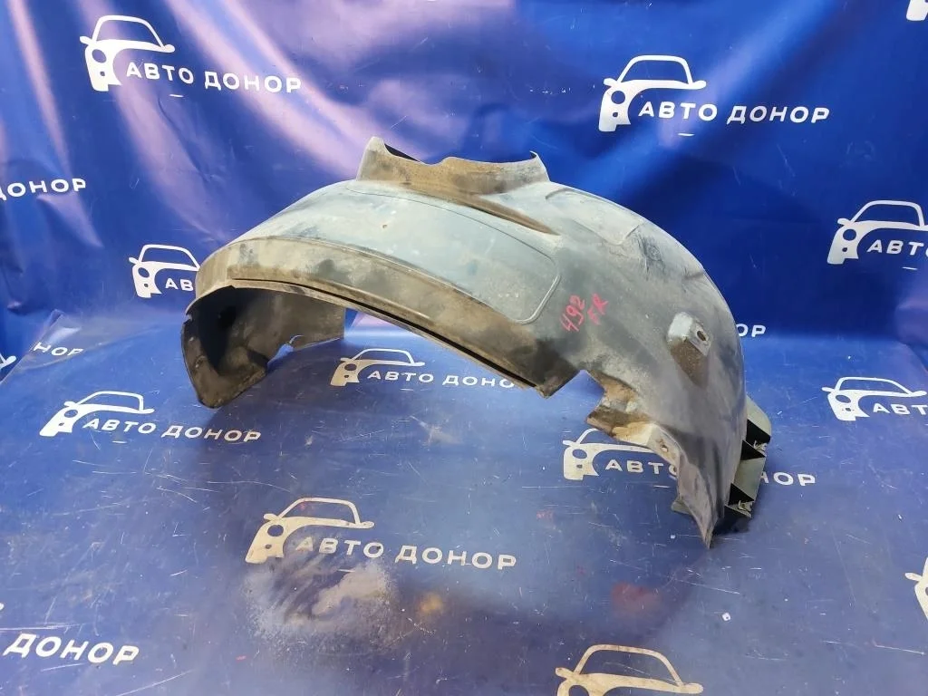подкрылок FORD FOCUS CB8 IQDB