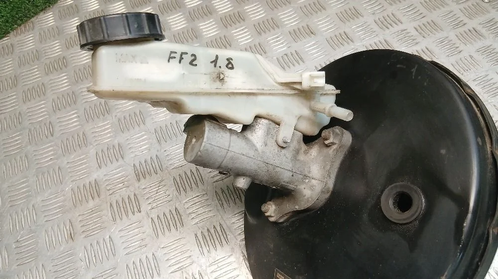 Цилиндр главный тормозной в сборе на Ford Focus 2