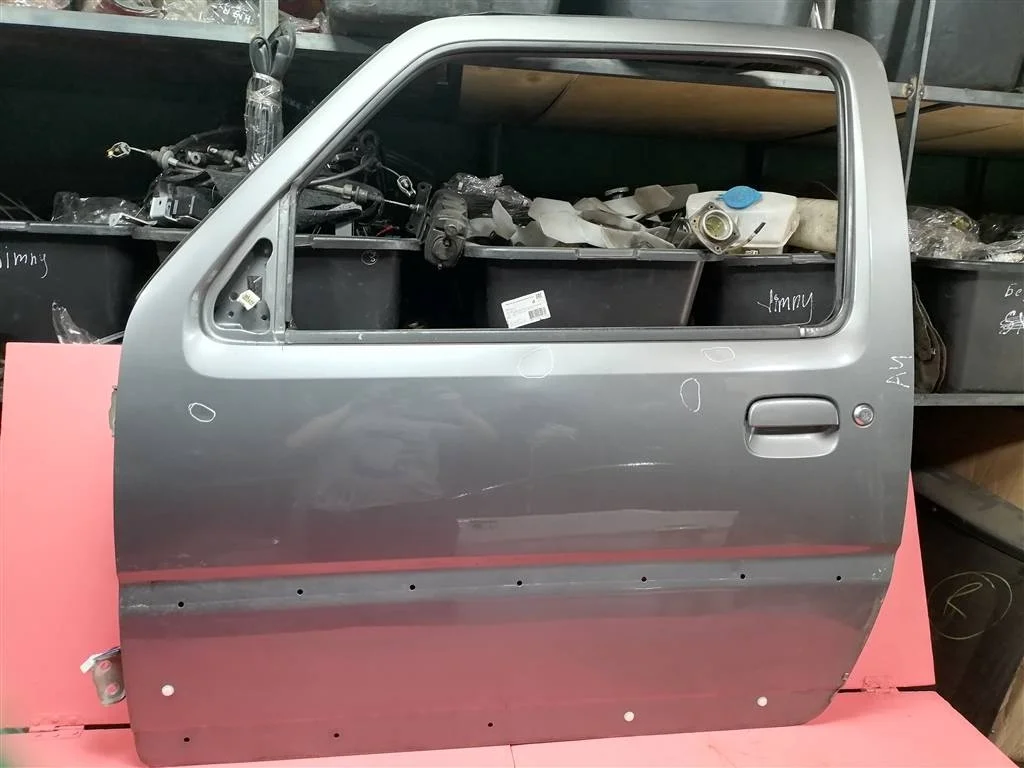 дверь Suzuki Jimny