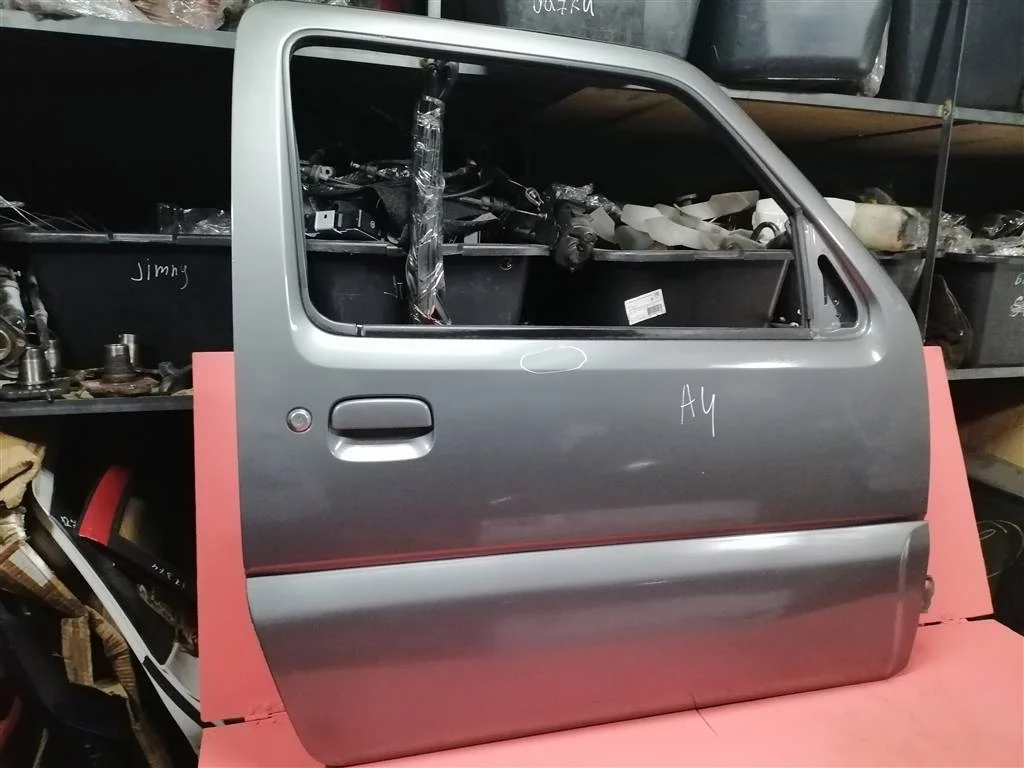 дверь Suzuki Jimny