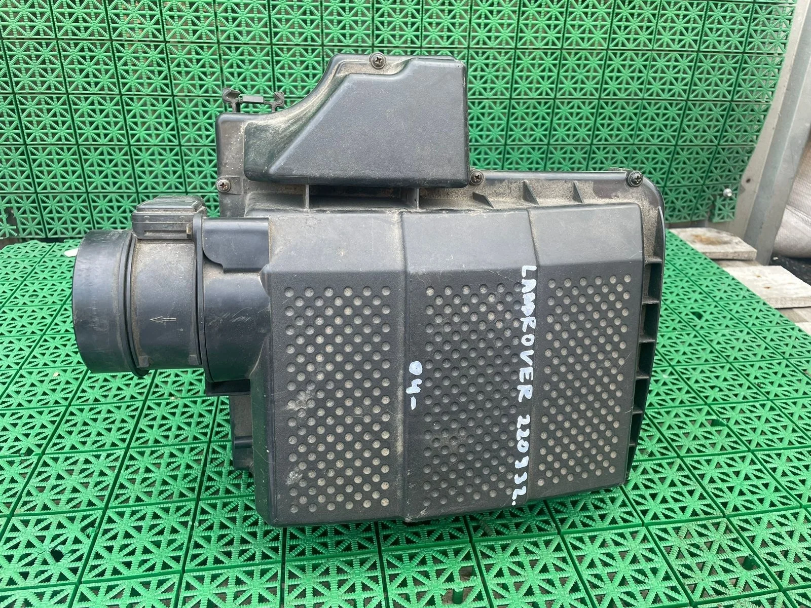 Корпус воздушного фильтра LAND ROVER 2004- б/у