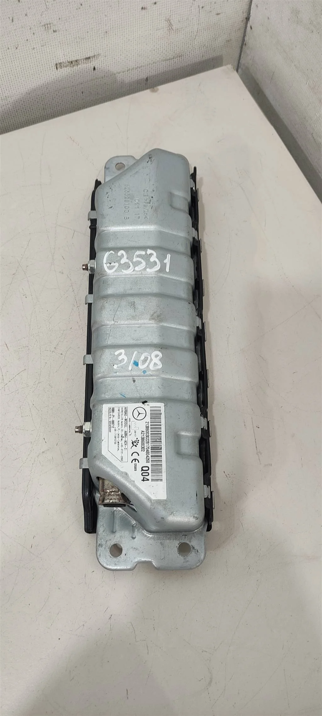 Подушка безопасности коленная A2138600302   Бензи