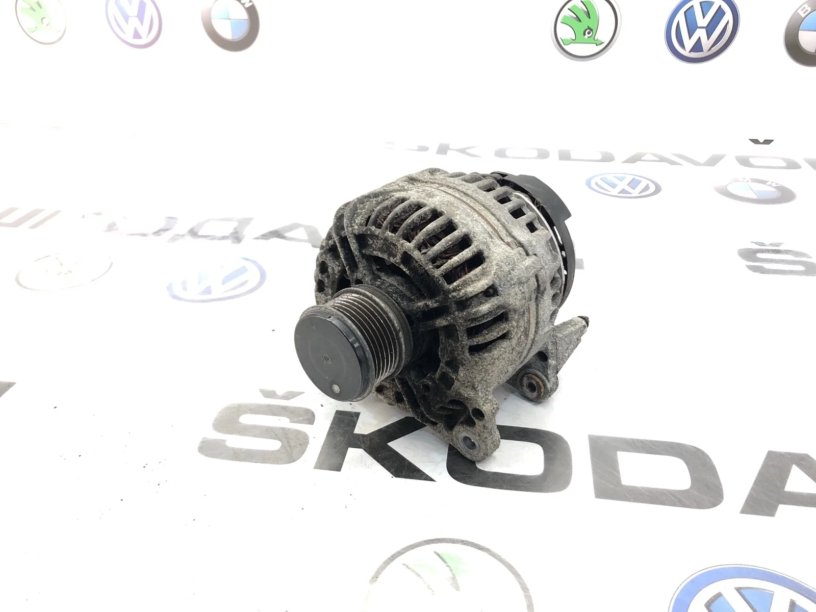 Генератор Skoda Octavia 2011 06F903023F A5 (1Z) 1.6 BSE