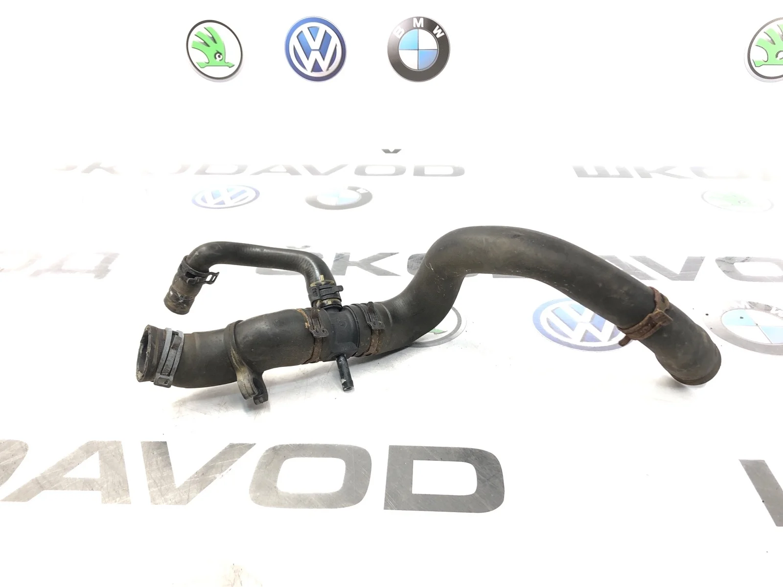 Патрубок радиатора верхний Skoda Octavia 2011 1K0122101CK A5 (1Z) 1.6 BSE