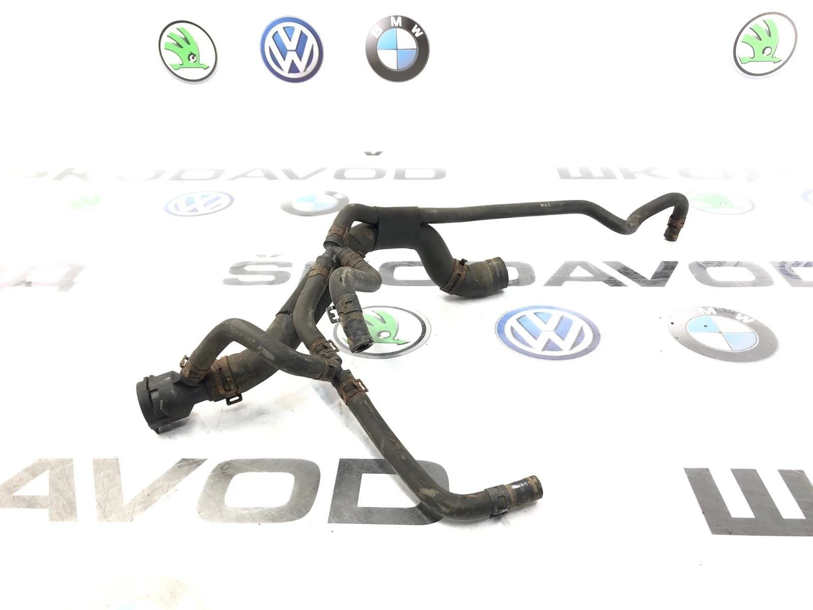 Патрубок печки верхний Skoda Octavia 2011 1K0122157JK A5 (1Z) 1.6 BSE