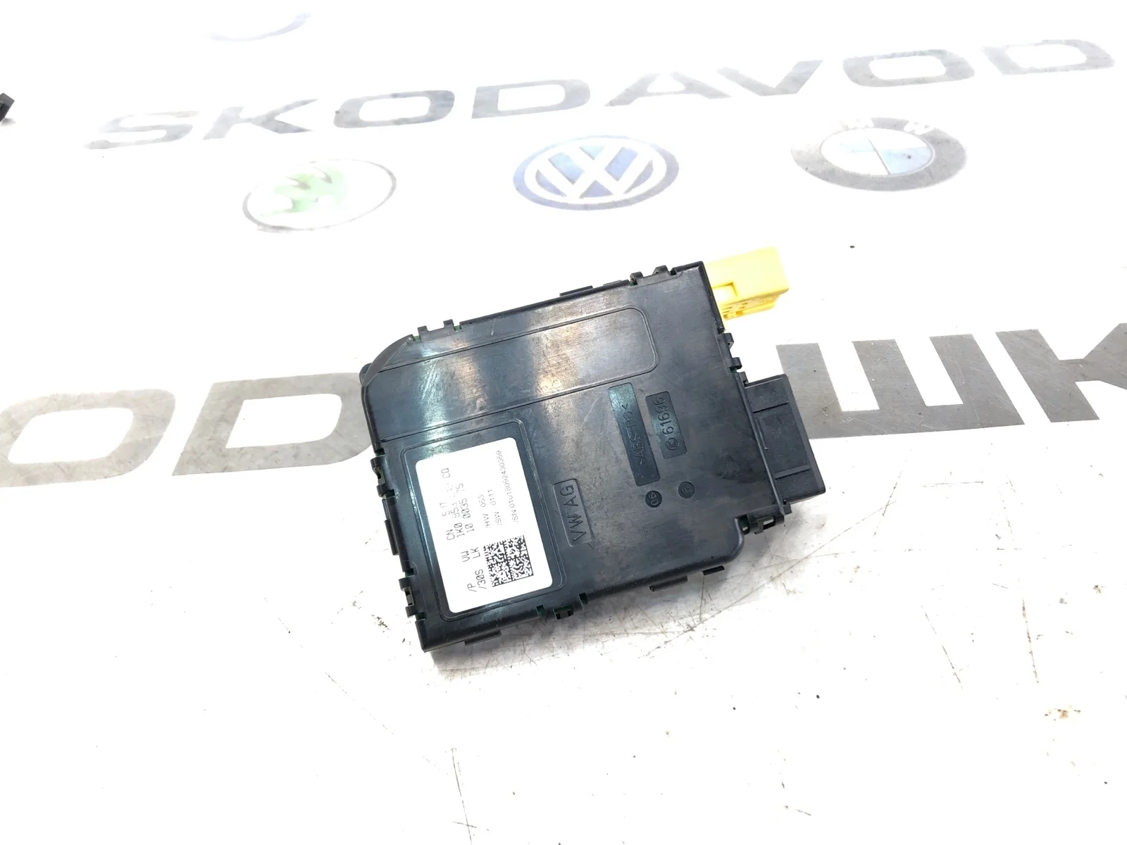 Блок подрулевых переключателей Skoda Octavia Rs 2010 1K0953549CQ A5 (1Z) 2.0 CCZA