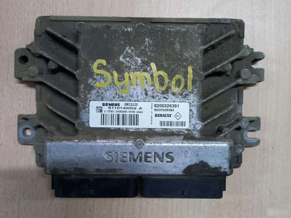 Блок управления двигателем Renault Simbol Clio