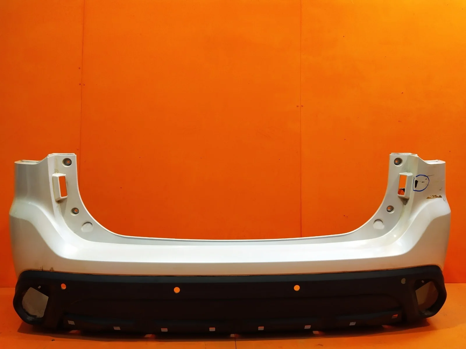 Бампер Mitsubishi Outlander 2015-2018 3