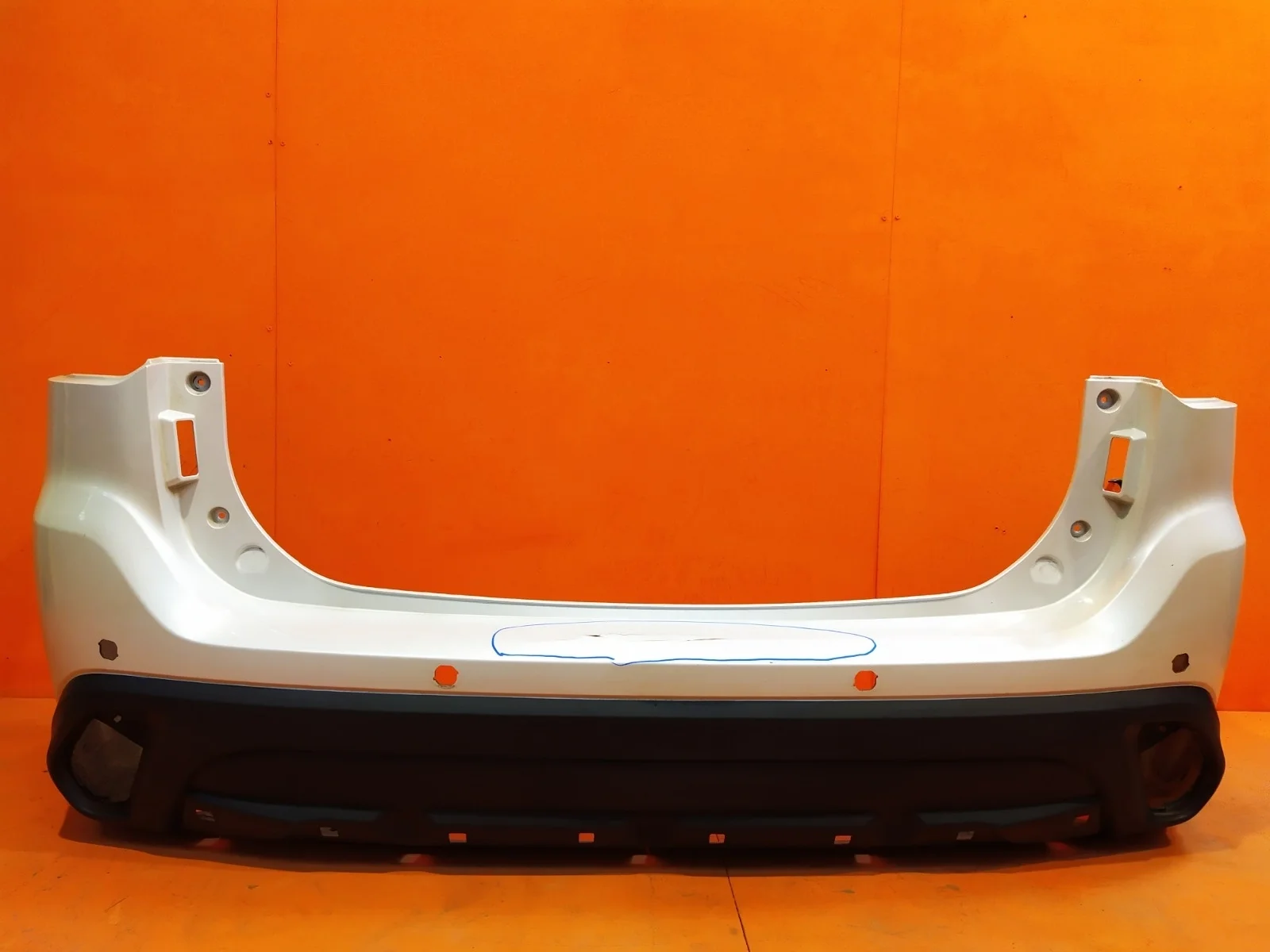 Бампер Mitsubishi Outlander 2015-2018 3