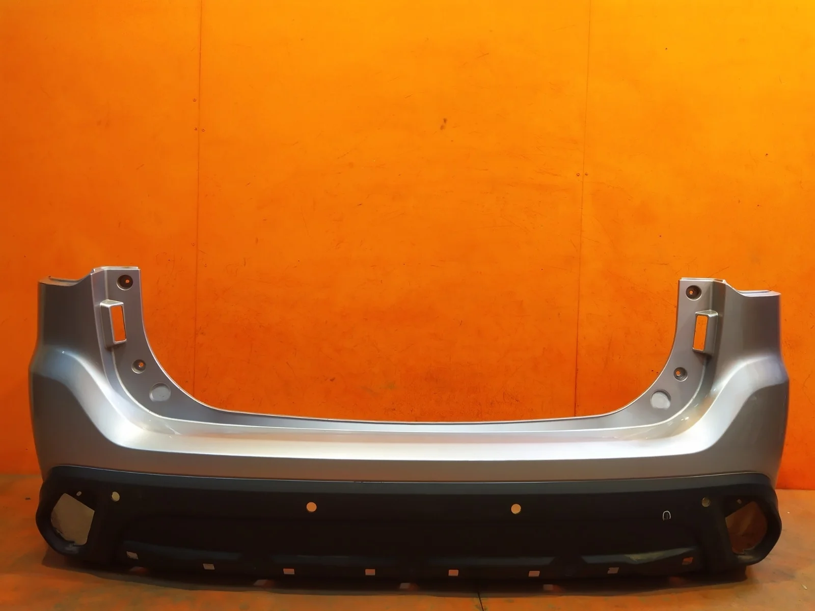 Бампер Mitsubishi Outlander 2015-2018 3