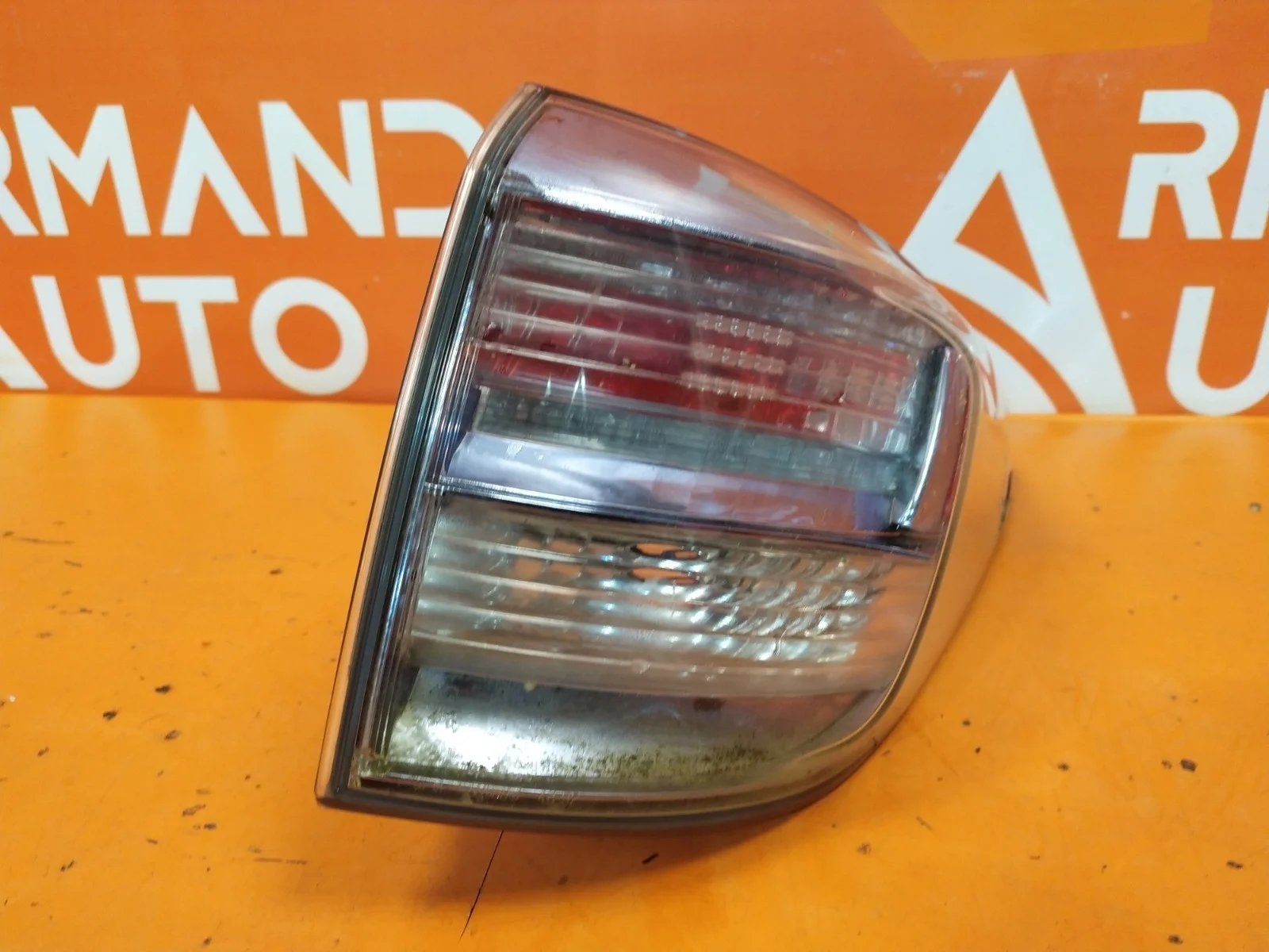 Фонарь внешний Lexus RX 2008-2012 3 AL10