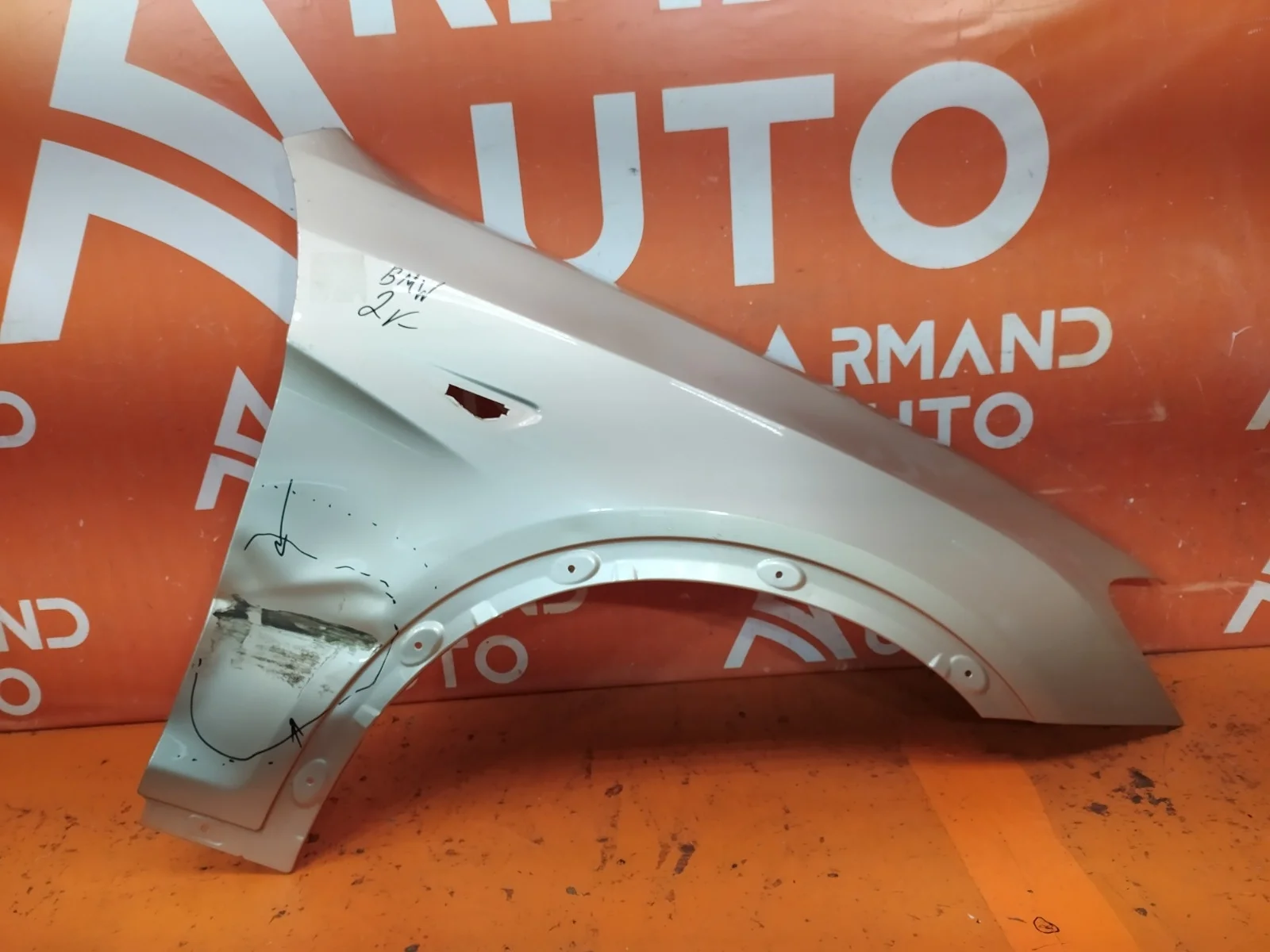 Крыло BMW X4 2014-2018 F26