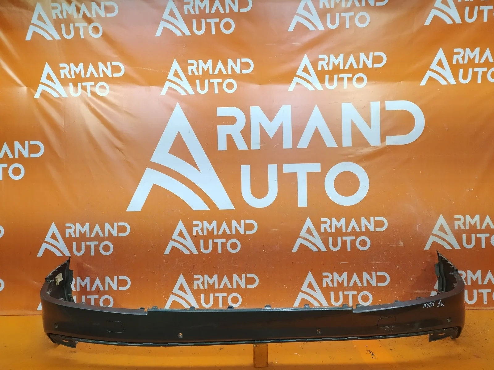 Бампер нижняя часть Audi q7 2015-2020 4M