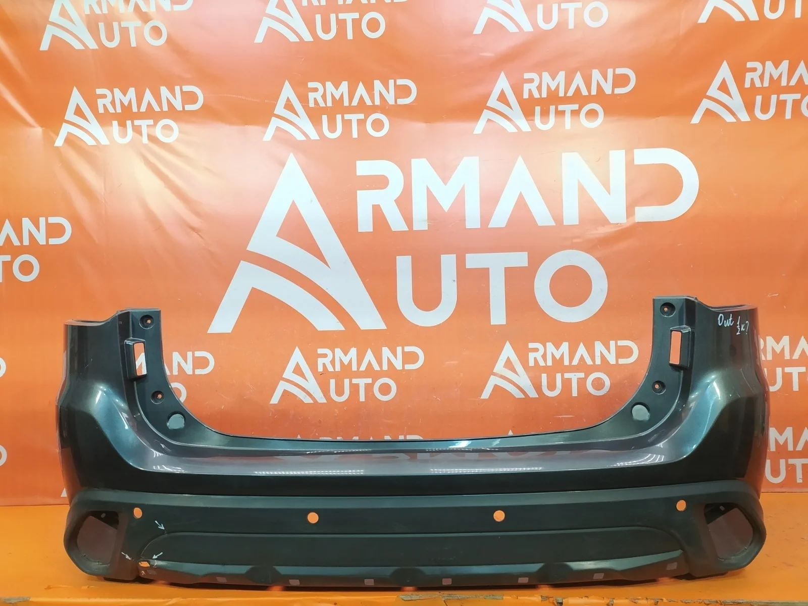 Бампер Mitsubishi Outlander 2015-2018 3