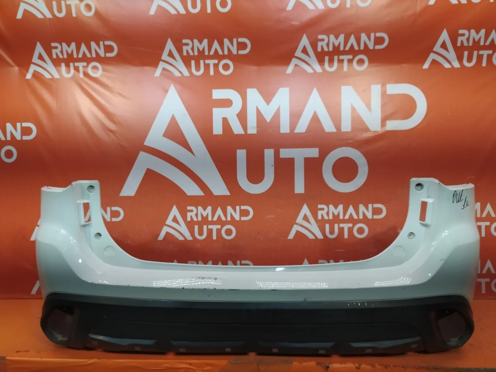 Бампер Mitsubishi Outlander 2015-2018 3