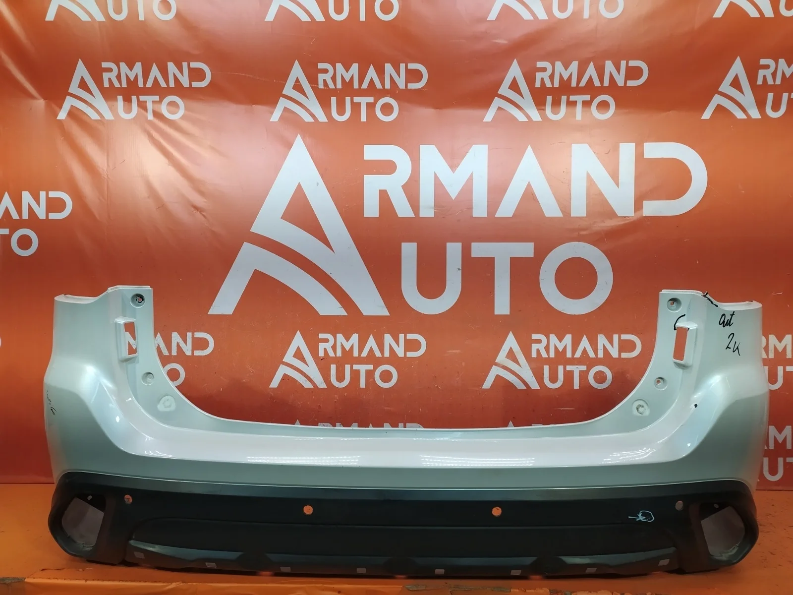 Бампер Mitsubishi Outlander 2015-2018 3