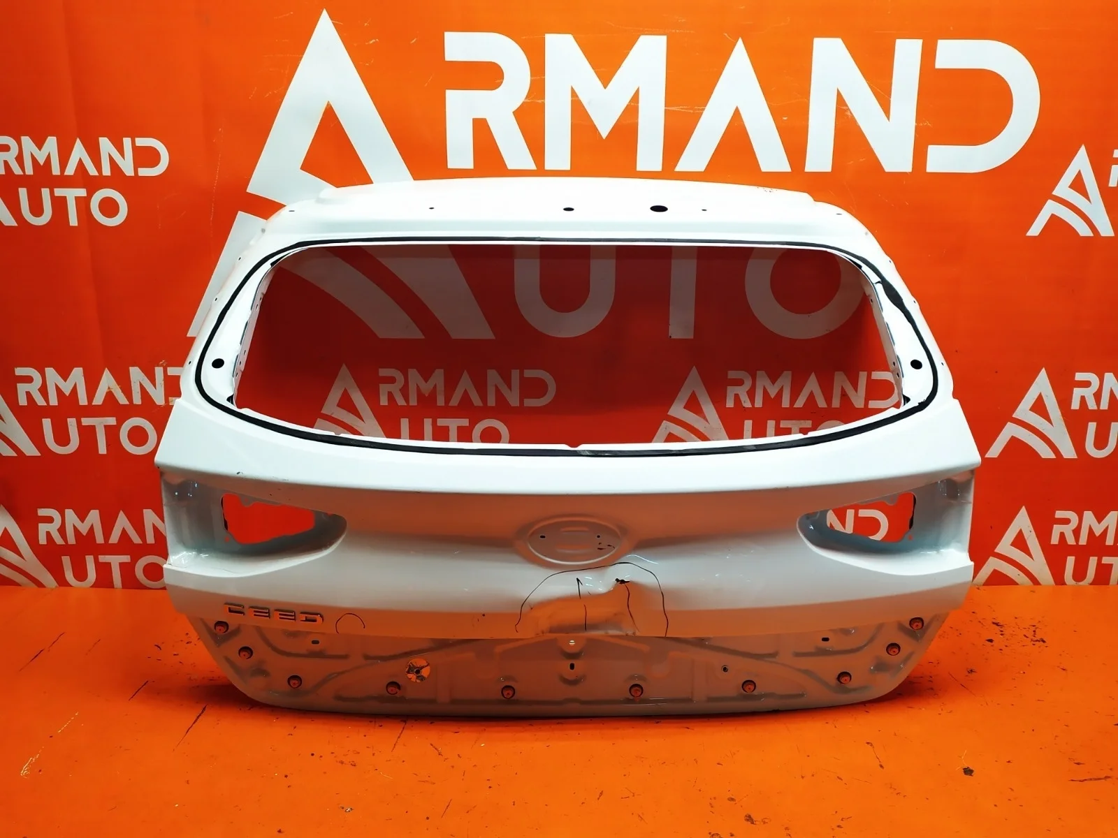 Дверь багажника Kia Ceed 2018-нв 3 CD