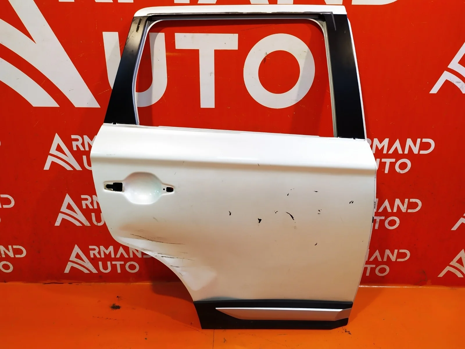 Дверь Mitsubishi Outlander 2015-нв 3