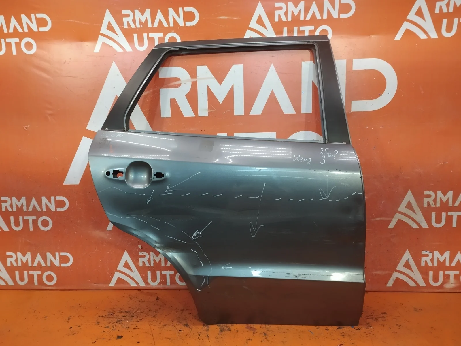 Дверь Hyundai Santa Fe 2005-2012 CM