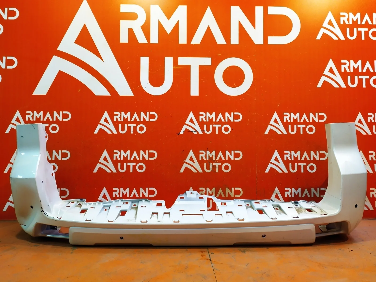 Бампер Toyota Land Cruiser Prado 2017-нв 150
