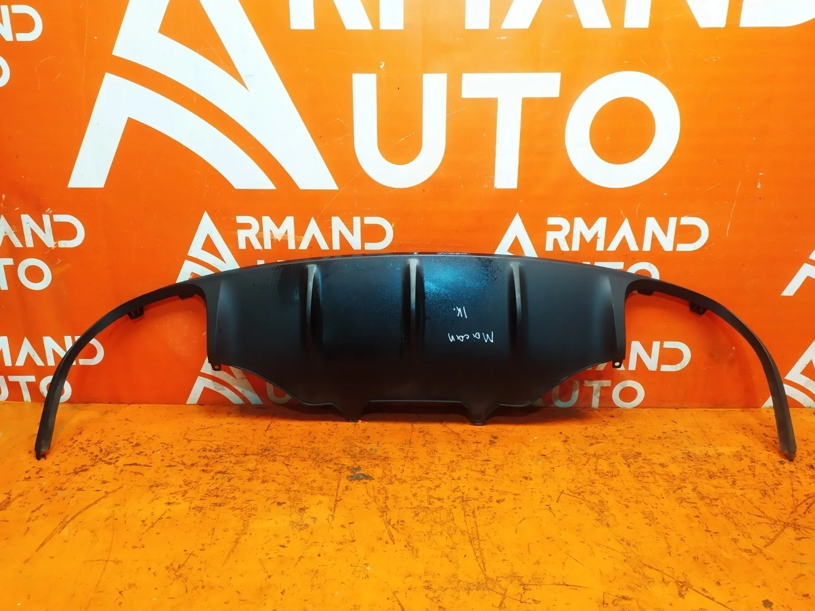 Накладка юбки бампера Porsche Macan 2014-нв 95b