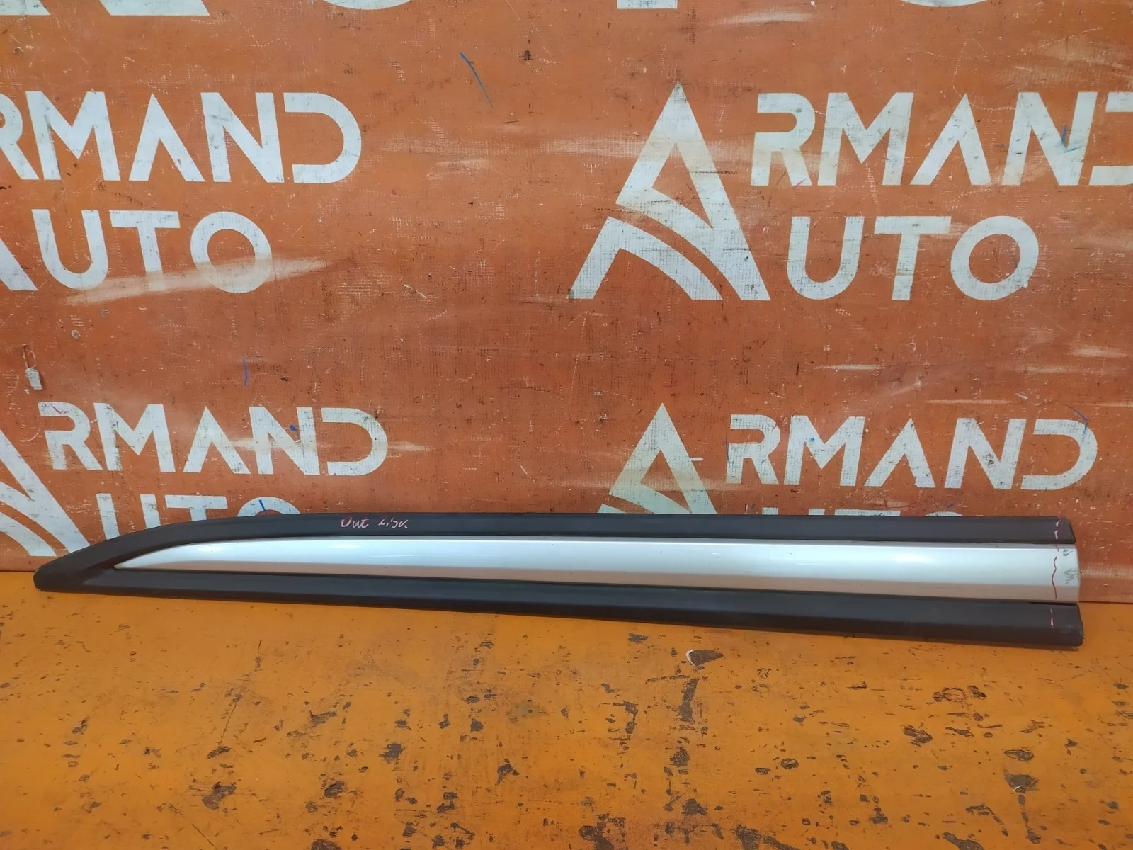Молдинг двери Mitsubishi Outlander 2015-нв 3