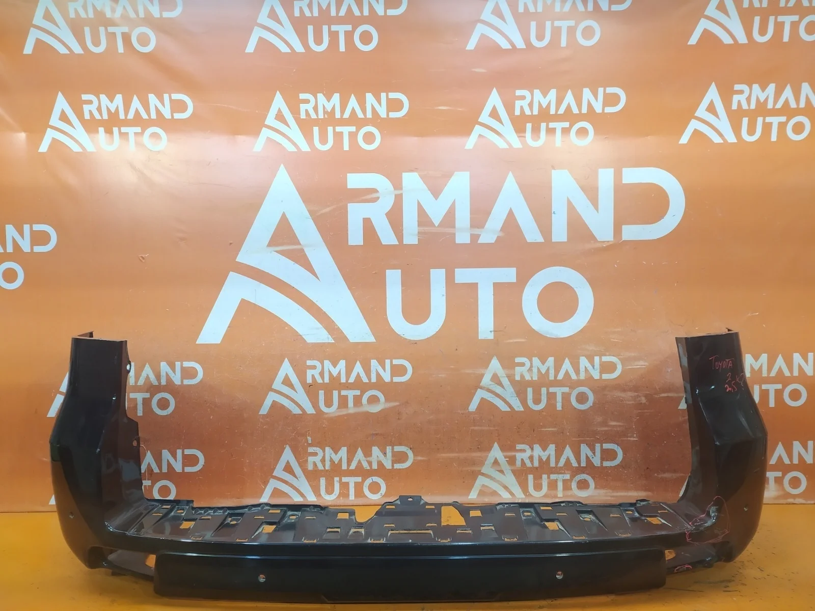 Бампер Toyota Land Cruiser Prado 2017-нв 150