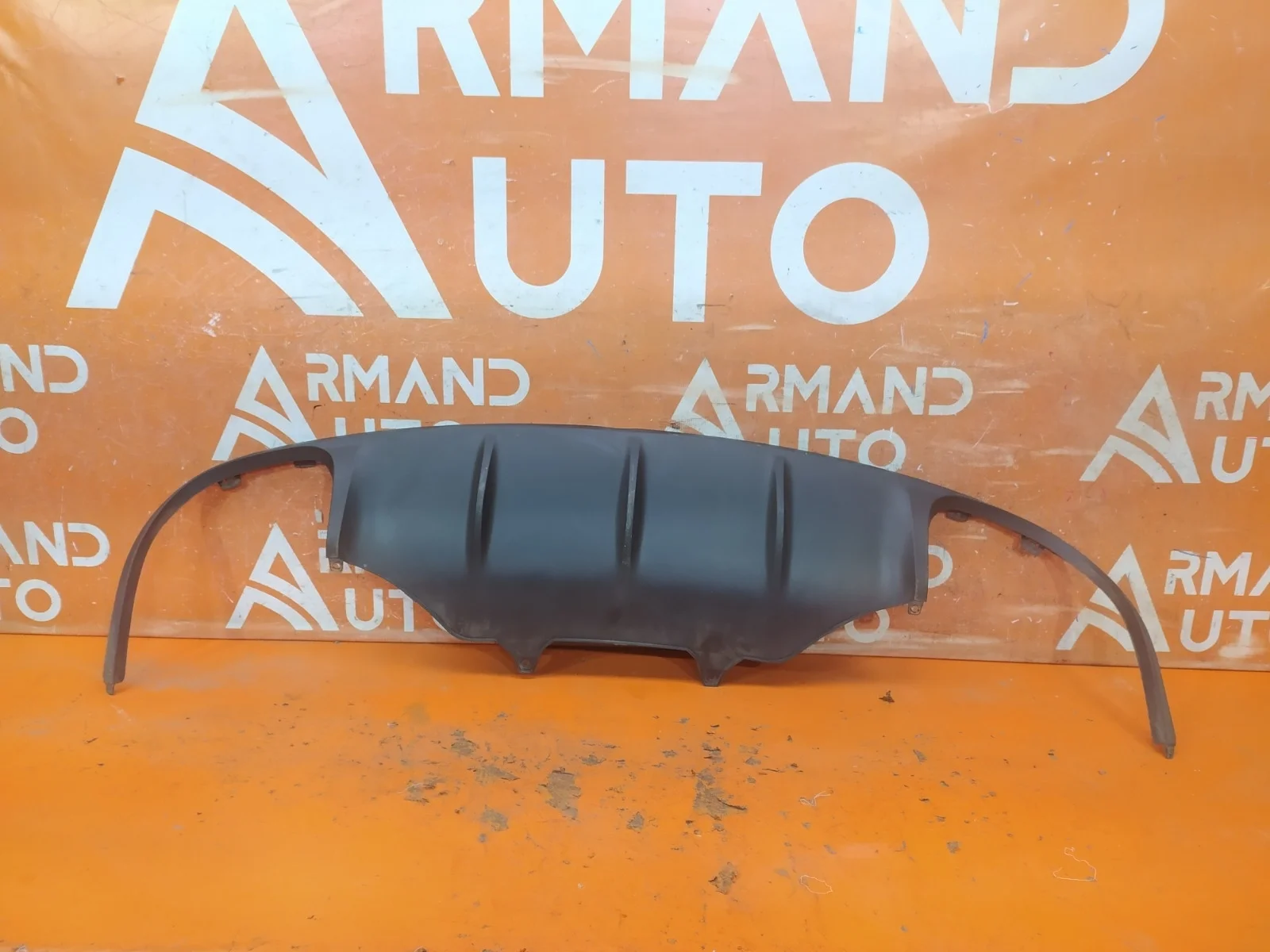 Накладка юбки бампера Porsche Macan 2014-нв 95b